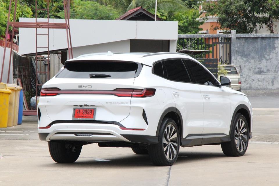 BYD Sealion 6 DM-i Premium ปี 2025 สีขาว  เลขไมล์ 3,600 km. 7