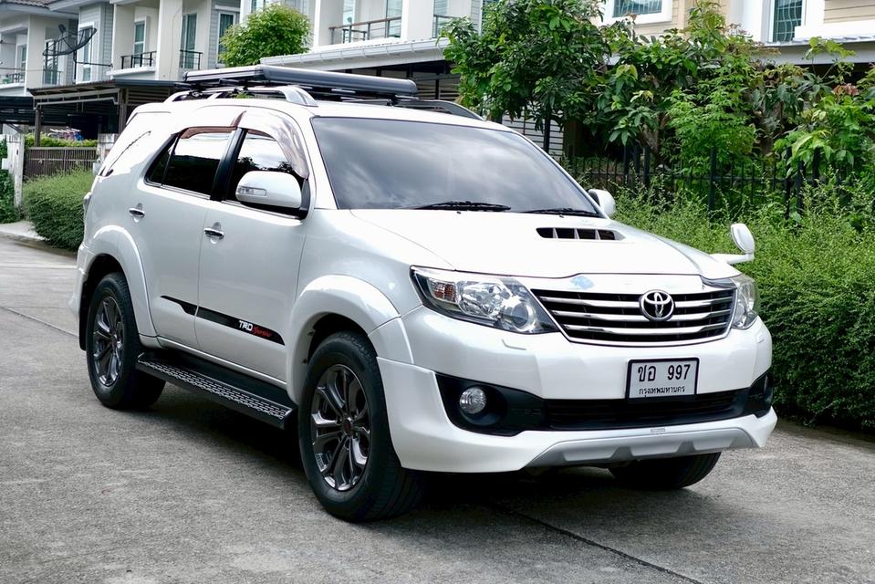 TOYOTA FORTUNER
