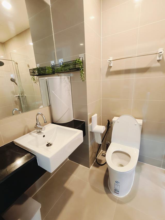 ให้เช่าคอนโดติดถนน ติด BTS อุดมสุข ย่านสุขุมวิท IDEO BLUECOVE 11