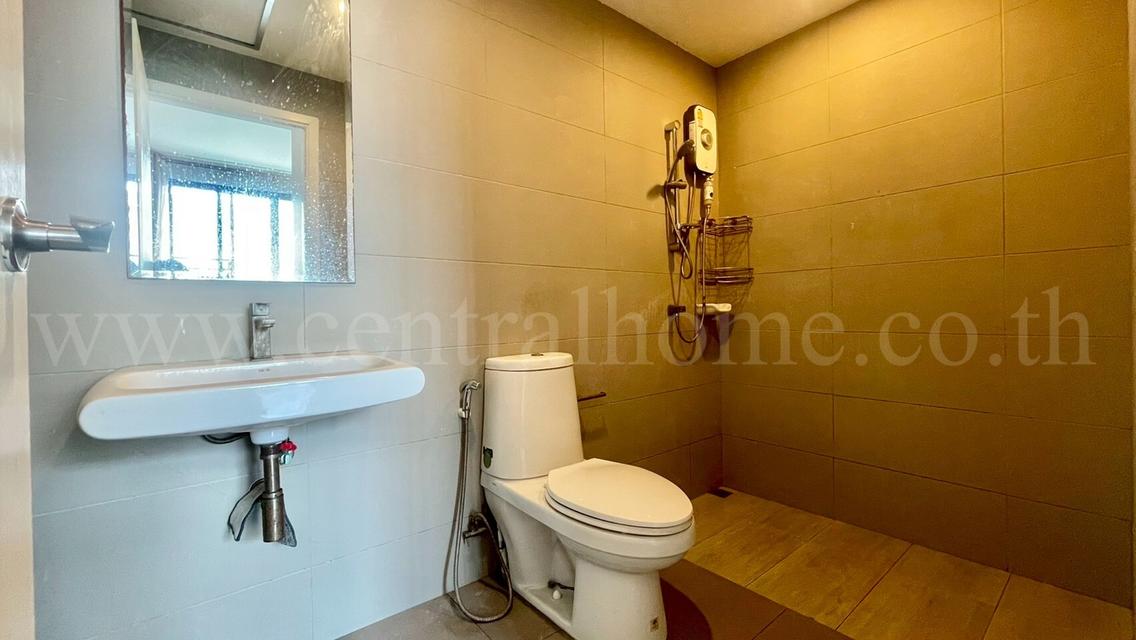 ทาวน์โฮม เฌอ วงแหวน - สาทร Built in พร้อมอยู่ 13