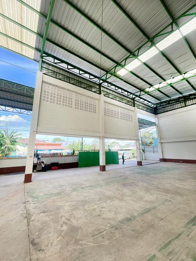 โกดังพร้อมออฟฟิศ 3.5 ชั้น ให้เช่า ขาย พื้นที่ใช้สอยรวม 1,264 ตร.ม. ใกล้ฟิวเจอร์พาร์ค รังสิต 6