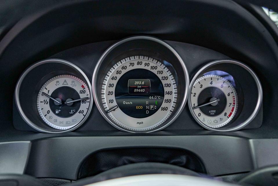 (แจ้งรหัสรถ NP3458) 🚘 BENZ E200 COUPE AMG DYNAMIC 2014 รูปที่ 13