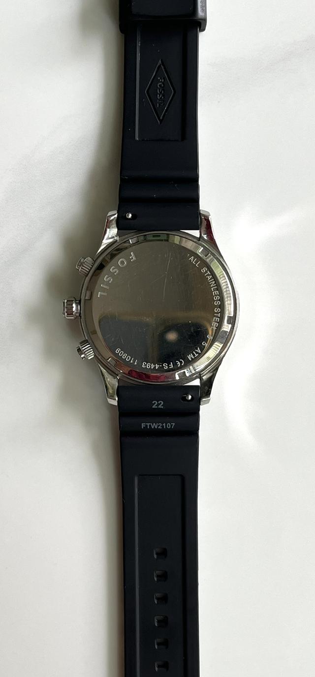 นาฬิกา Fossil