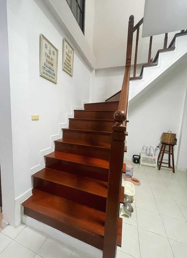 ให้เช่าบ้านหลังใหญ่ พื้นที่เยอะ @หมู่บ้านฟ้าปิยรมย์ คลอง 6 สภาพสวย ต่อเติมเต็ม พื้นที่สวนกว้าง พร้อมเข้าอยู่ได้เลยค่ะ!  พื้นที่: 40ตร.วา บ้านกว้างขวาง 6