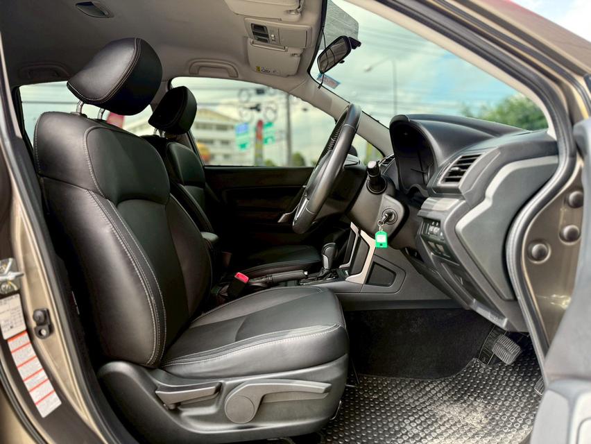 ปี 2016 SUBARU FORESTER, 2.0 i AWDบุ้คเซอร์วิซครบ 3
