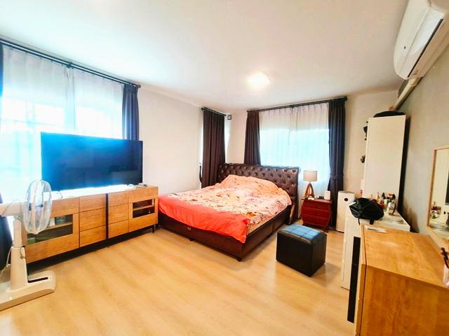 ตกแต่งพร้อมเฟอร์ฯ ร่มรื่น วิวสวน บ้านเดี่ยว 2 ชั้น แพรกษา ศรีนครินทร์ สุขุมวิท บางนา รร.นานาชาติคริสเตียน 2.7 กม. หลังมุ 3