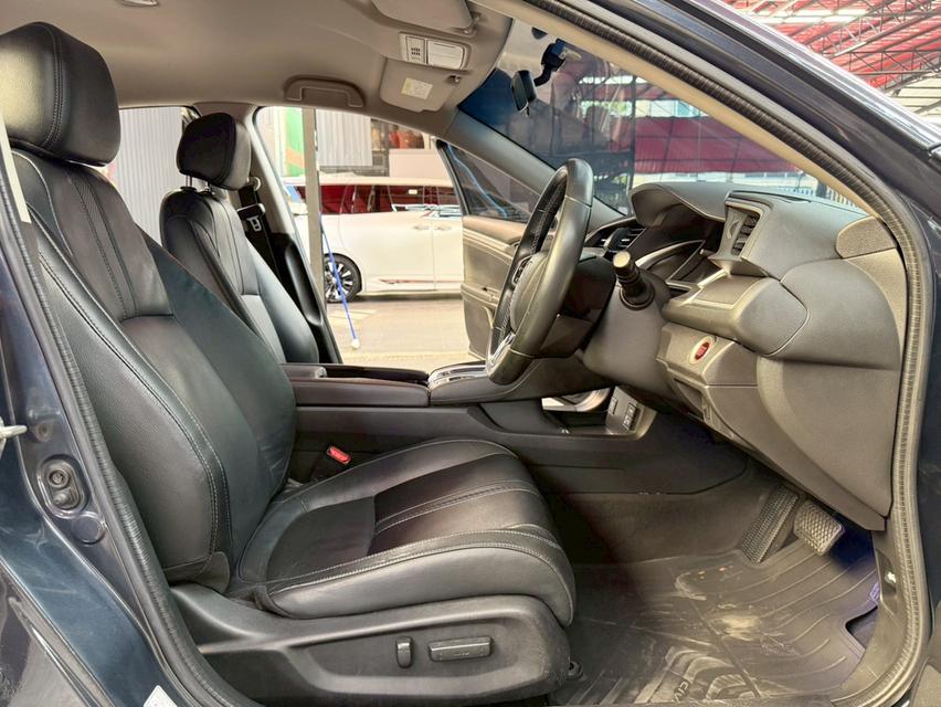 HONDA CIVIC FC 1.8 EL ปี 2017 รูปที่ 6