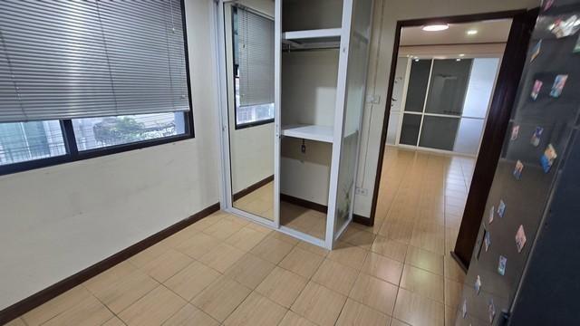 PB5940ให้เช่า อาคาร 5 ชั้น ซอย ประชาราษฎร์บำเพ็ญ15 ใกล้ MRTห้วยขวาง เดินทางสะดวก เข้าออกได้หลายทาง 10