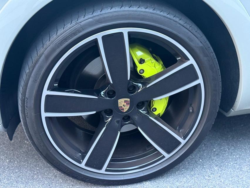 Cayenne Coupe Sport Design Package 8