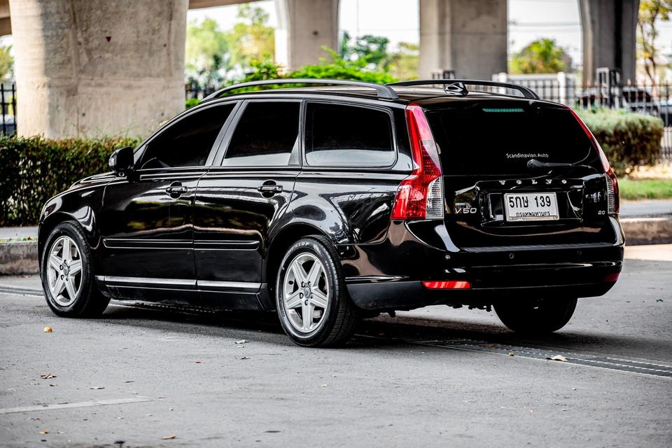 Volvo V50 2.0 AT ปี 2010 สีดำ สวยสภาพดี 8