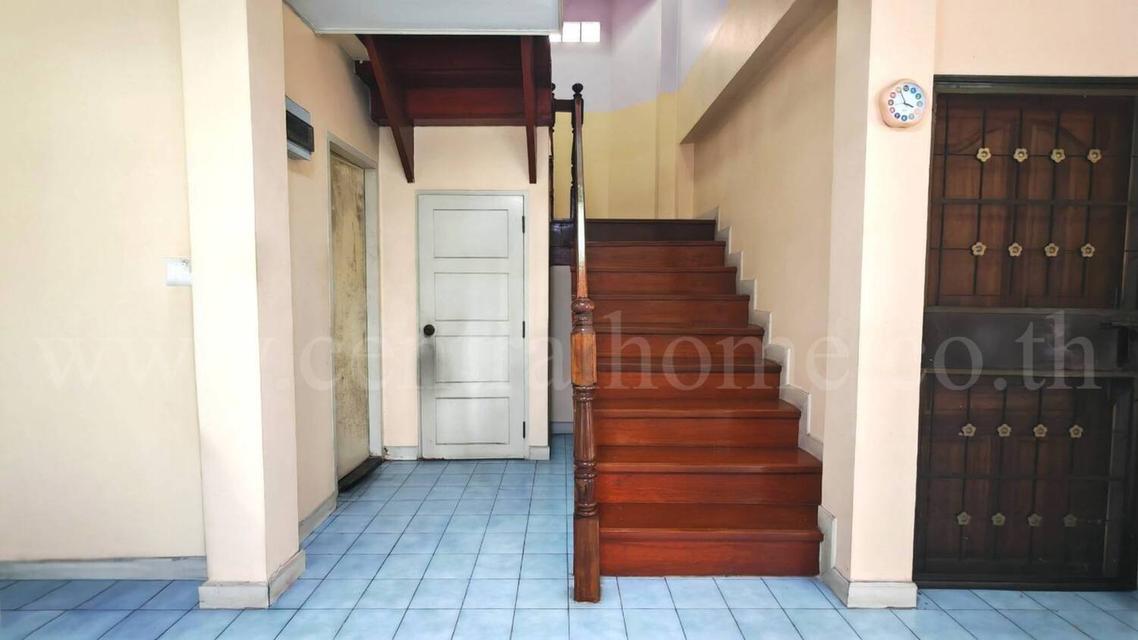 บ้านเดี่ยว ธารารมณ์ รามคำแหง 150 หลังริม ใกล้ รถไฟฟ้า สถานีน้อมเกล้า  11