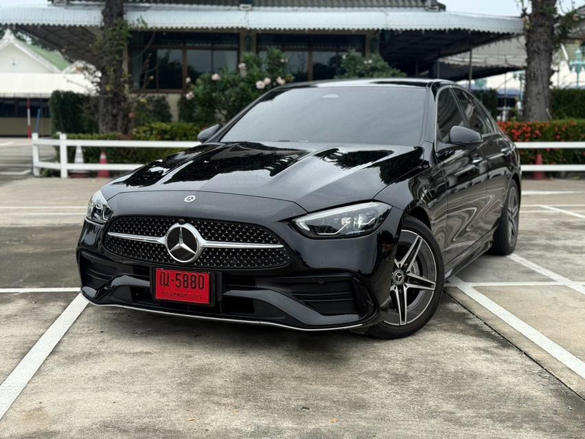 (แจ้งรหัสรถ SG5880) Benz C220d AMG Line 2024