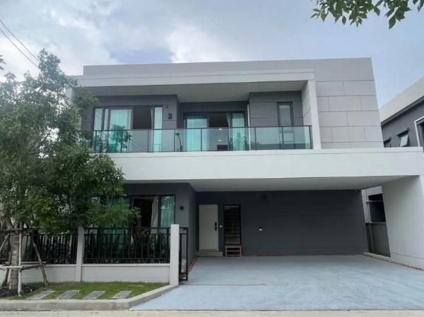 ให้เช่าบ้านเดี่ยวโครงการหรู The Centro Bangna ขนาด 4 ห้องนอน 5 ห้องน้ำ ใกล้เมกะบางนา 1