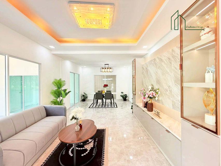 บ้านเดี่ยว 2 ชั้น หมู่บ้านเพอร์เฟคพาร์ค ถนนร่มเกล้า6/1 รีโนเวทใหม่ พร้อมเข้าอยู่ 5