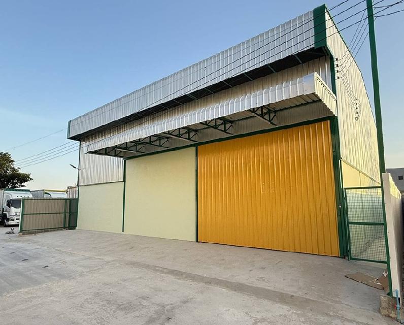 ให้เช่าโกดังพร้อมสำนักงาน / ถนนพัฒนาชนบท 2 ลาดกระบัง ริมถนนพัฒนาชนบท 2 / เลียบถนนมอเตอร์เวย์ / พื้นที่โกดัง 387 ตารางเมตร 1