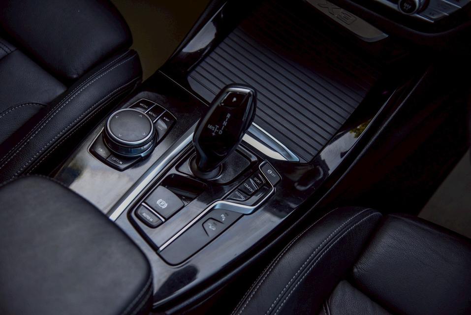 BMW X3 xDrive20d RHD F25 AT 2018 19