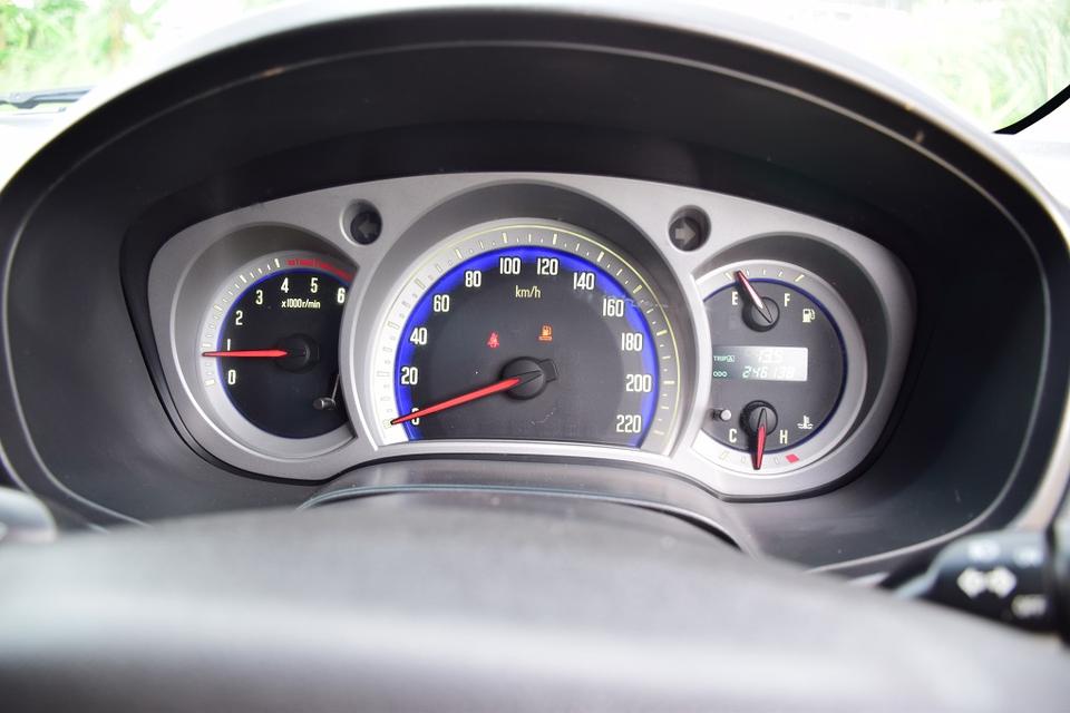 รถครอบครัว ปี2007 ขายเพียง 159000 บาท ISUZU ADVENTURE 3.0 i-TEC เกียร์M/T แอร์หน้า แอร์หลัง เบาะหนัง 3ตอน ช่วงล่างแน่นไปได้ทั้งครอบครัว โทร0957401229  4