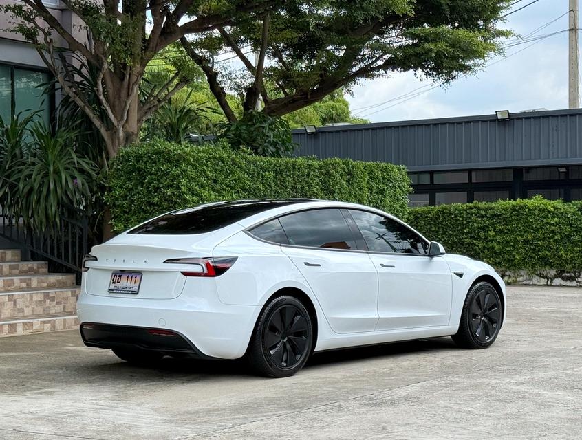 2024 TESLA MODEL 3 รถมือเดียวออกป้ายแดง สภาพป้ายแดง รถวิ่งน้อย เข้าศูนย์ตลอด รถไม่เคยมีอุบัติเหตุครับ รูปย่อยที่ 3