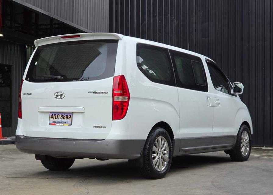 Hyundai H1 Grand Starex Premium 2012 รถมือเดียวป้ายแดง สภาพสมบูรณ์ ดูแลมาอย่างดี เซอร์วิสให้เรียบร้อย ยางใหม่ 2026 / แบตใหม่ 2026 รูปย่อยที่ 2