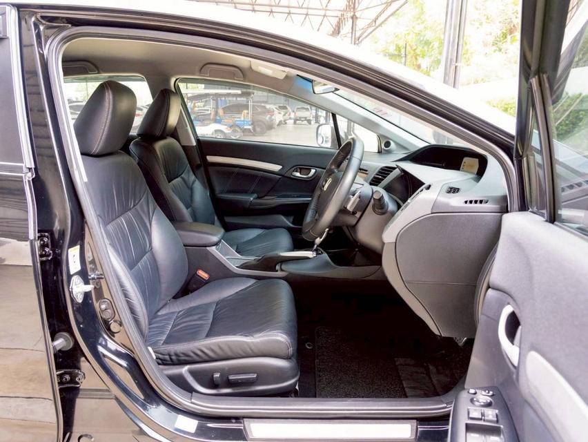 Honda Civic 2.0 EL ปี 2012 จด 2015 11