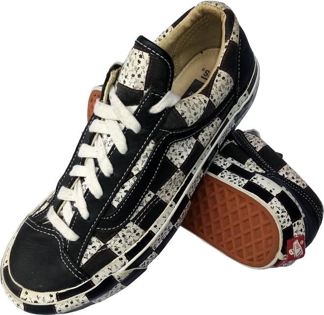 VANS รองเท้าผ้าใบมือสอง สวยชิคๆ จัดส่งฟรี! เก็บปลายทาง