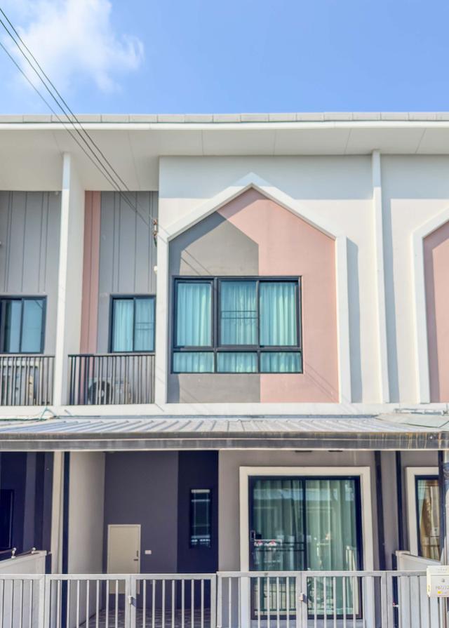 เจ้าของขายเอง! The Thamm Iconic อ่อนนุช – มอเตอร์เวย์ ทาวน์โฮม 2 ชั้น (ลาดกระบัง) 2