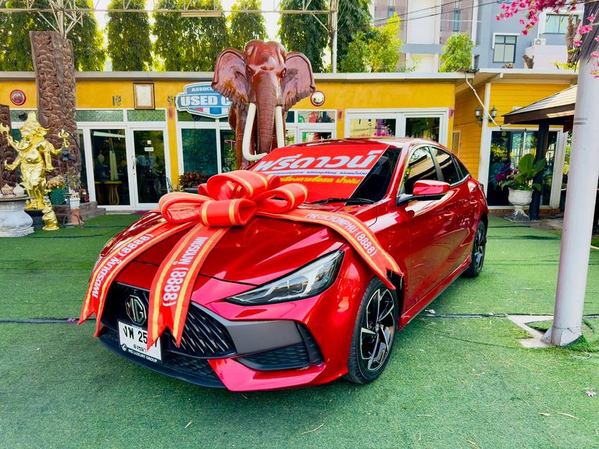 #MG MG 5 1.5X Sunroof i-Smart ปี 2025 สตาทเอ็นจิ่น ล้อแม็ค