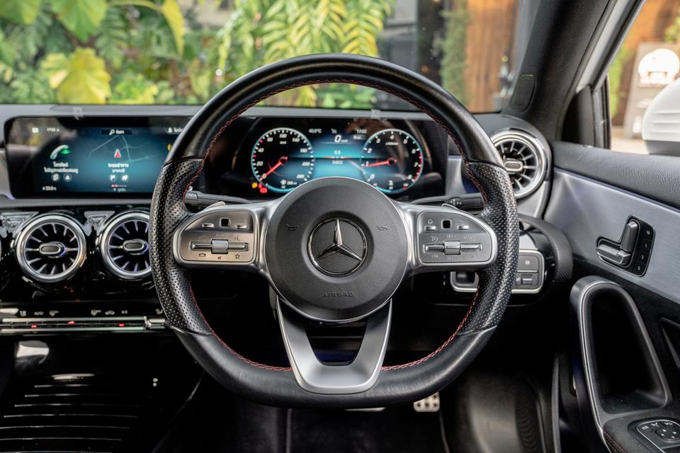 “Mercedes-Benz A200 AMG Dynamic” ปี 2022 📌𝐀𝟐𝟎𝟎 𝐀𝐌𝐆 ใหม่กริ๊บ พร้อม warranty ศูนย์ 2 ปี⚡️ 4