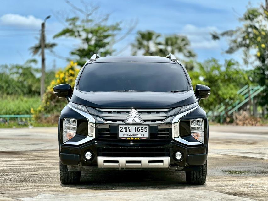 mitsubishi xpander 1.5 TOP