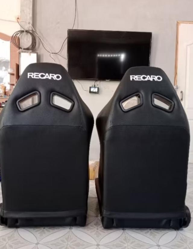 ขายเบาะรถยรต์ RECARO SR7 งานหนังดำล้วนด้ายแดง 3