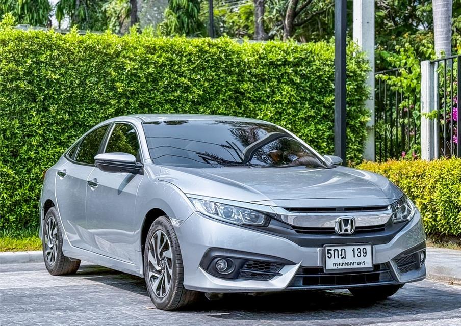 Honda Civic FC 1.8 EL 2016