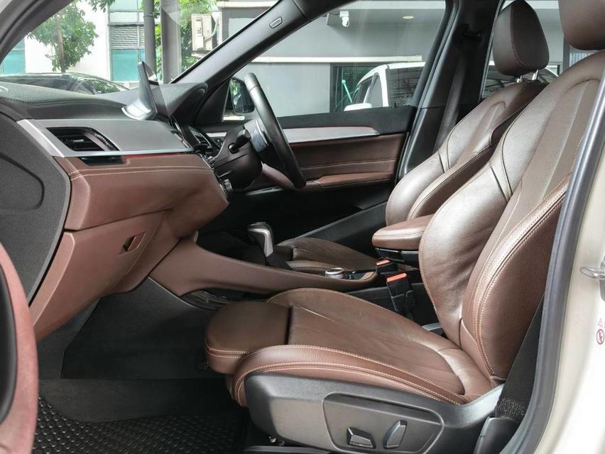 BMW X1 sDrive20d M Sport LCI 2022💰 ราคาพิเศษเพียง 948,000 บาท เท่านั้น! 🔥 รูปที่ 12
