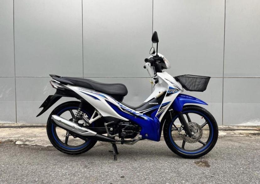 Honda รุุ่น Wave110i สีขาวน้ำเงิน 3