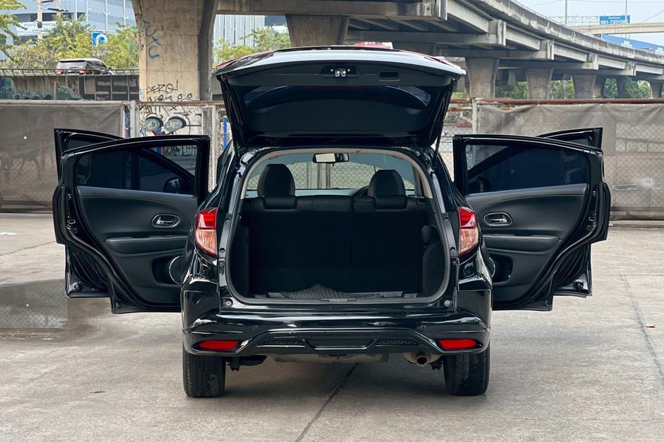 ðĨāļāļĢāļĩāļāļēāļ§āļāđ āļĢāļāļŠāļ§āļĒāļĄāļ·āļāđāļāļĩāļĒāļ§ āļāļąāļāļāļĩāļĄāļēāļ Honda HR-V 1.8 E Limited AT āļāļĩ 2018 āļĢāļđāļāļāļĩāđ 10