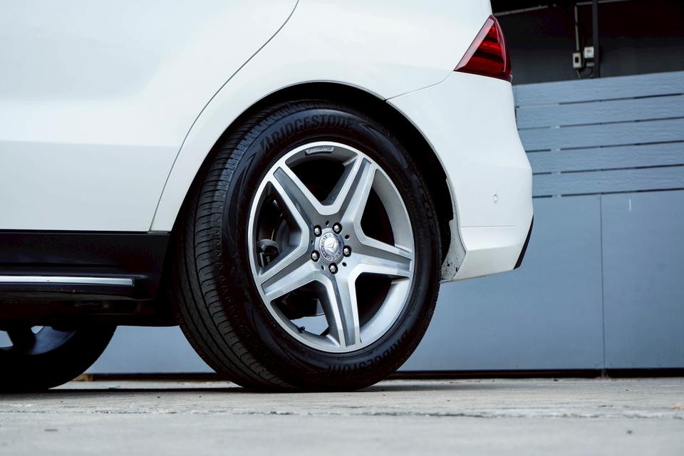 รหัสรถ CBL7898 Mercedes-Benz GLE500e 3.0 AMG Dynamic 4Matic W166 AT 2018 รูปที่ 5