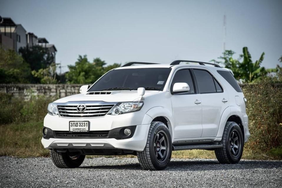 Toyota Fortuner 3.0V VNTurbo 2WD AT 2015 รหัส CBL3231