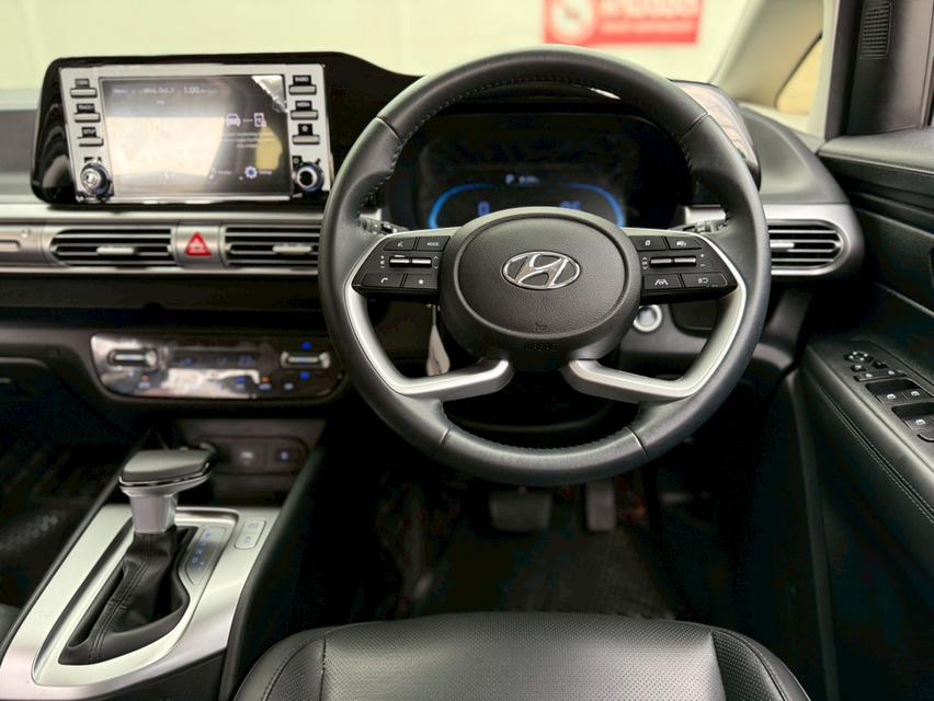 ปี 2023 HYUNDAI STARGAZER, 1.5 SMART 6
โฉม ปี23-ปัจจุบัน สีดำ เกียร์ออโต้ มือเดียวป้ายแดง 12