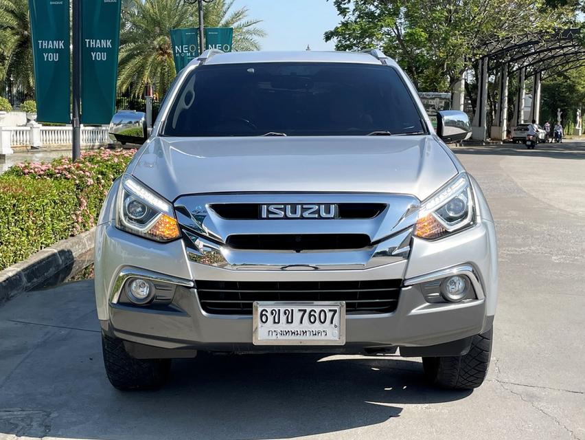 ISUZU MU-X 3.0 DA DVD 2WD ปี 2017 (รุ่นท็อป โฉม 60 ปี) 3