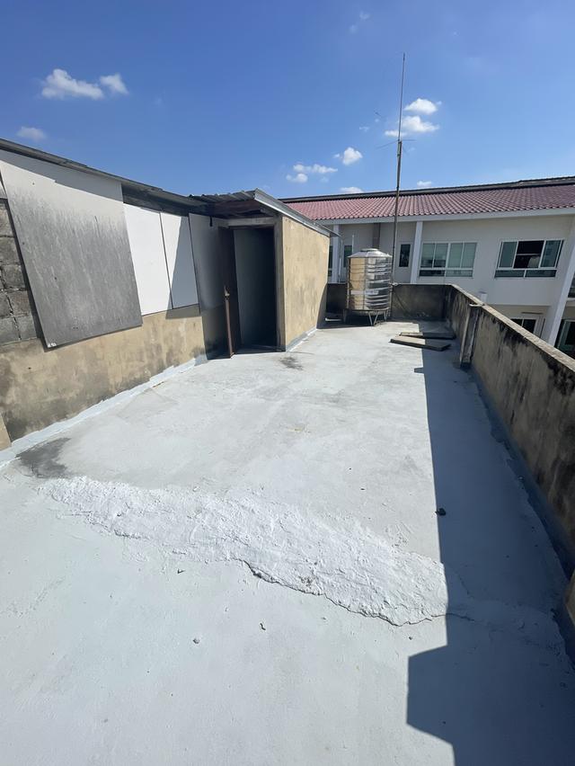 ให้เช่า ทาวเฮ้าส์ 4ชั้นครึ่ง 12