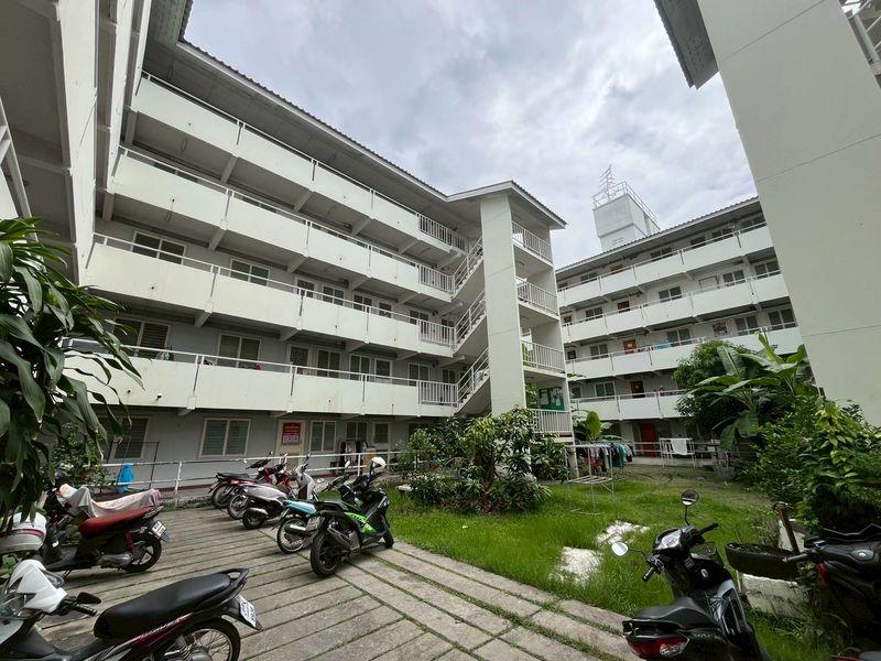 ขายห้องชุดเอื้ออาทรเทพกุญชร34 (สะพานขาว) ห้องริม 1
