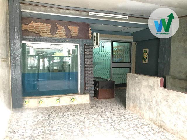 ขายบ้านชั้นเดียว 27 ตร.ว. สภาพดี พร้อมอยู่ ต่อเติมครบ  2 ห้องนอน 2 ห้องน้ำ 1 ที่จอดรถ  ใกล้รถไฟฟ้าสถานีดอนเมือง 2