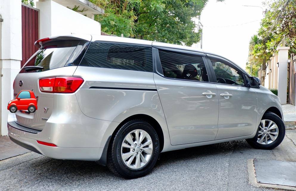 KIA GRAND CARNIVAL 2.2 LX ปี 2015  การันตีไมล์แท้ 58,xxx KM. 6