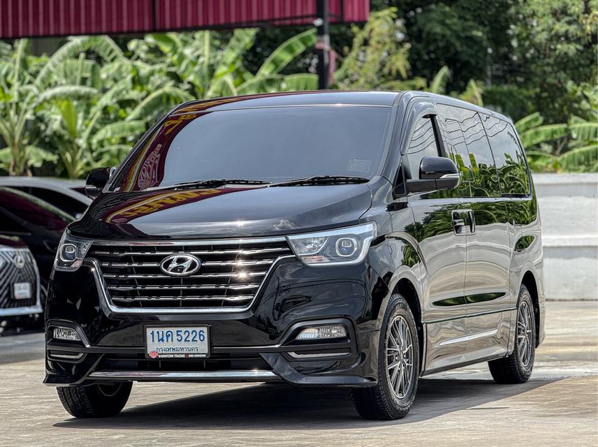 รหัสรถ WRT5226 2021 HYUNDAI H1 DELUXE โฉม ปี18-ปัจจุบัน