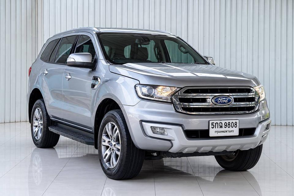 FORD EVEREST, 2.2 TITANIUM ปี 2016 สีเทา โฉม ปี15-22
