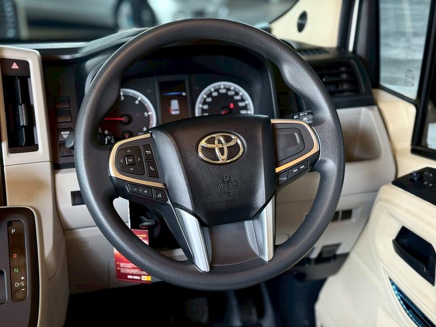 Toyota Commuter 2.8 ปี25 รูปที่ 10