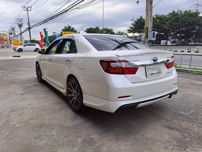TOYOTA CAMRY 2.0 G EXTREMO ปี2014 สีขาว รถประวัติดี เข้าศูนย์ตลอด ไม่เคยติดแก๊ส น้ำมันล้วนๆ