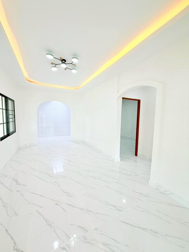 ขายทาวน์เฮาส์ หมู่บ้านเจษฎา9 (มุมเมน ติดป้อมยาม) 3