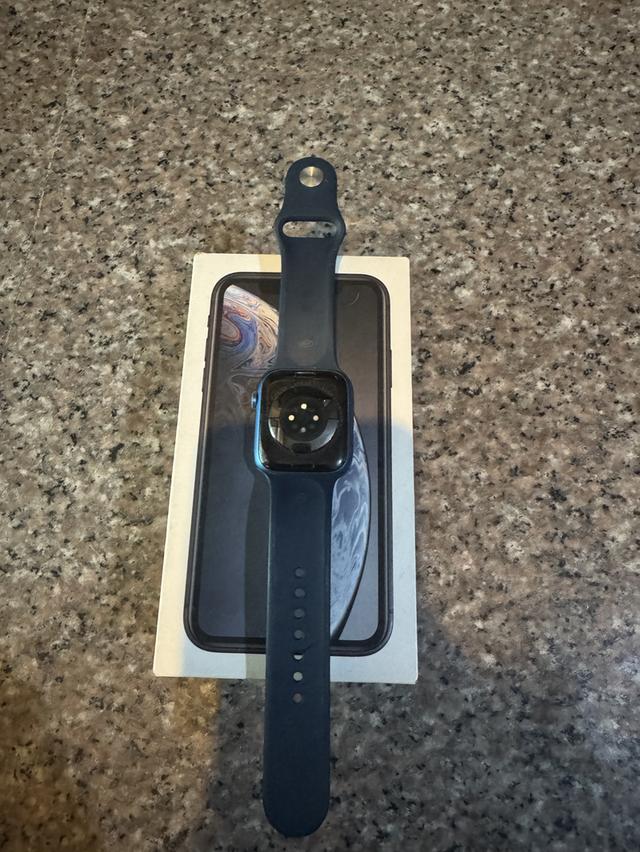 ขายApple Watchซีรี่7สีBlue45MMสภาพสวยๆใช้งานดีทุกๆฟังชั่นถูกๆ 2