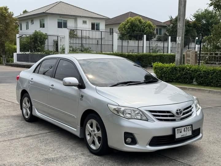 Toyota Corolla Altis สีเทาสวย 3