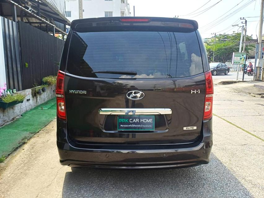 ปี2019 HYUNDAI H1 ELLITE AT TOP มือเดียว บุ๊คเซอร์วิสครบ 6